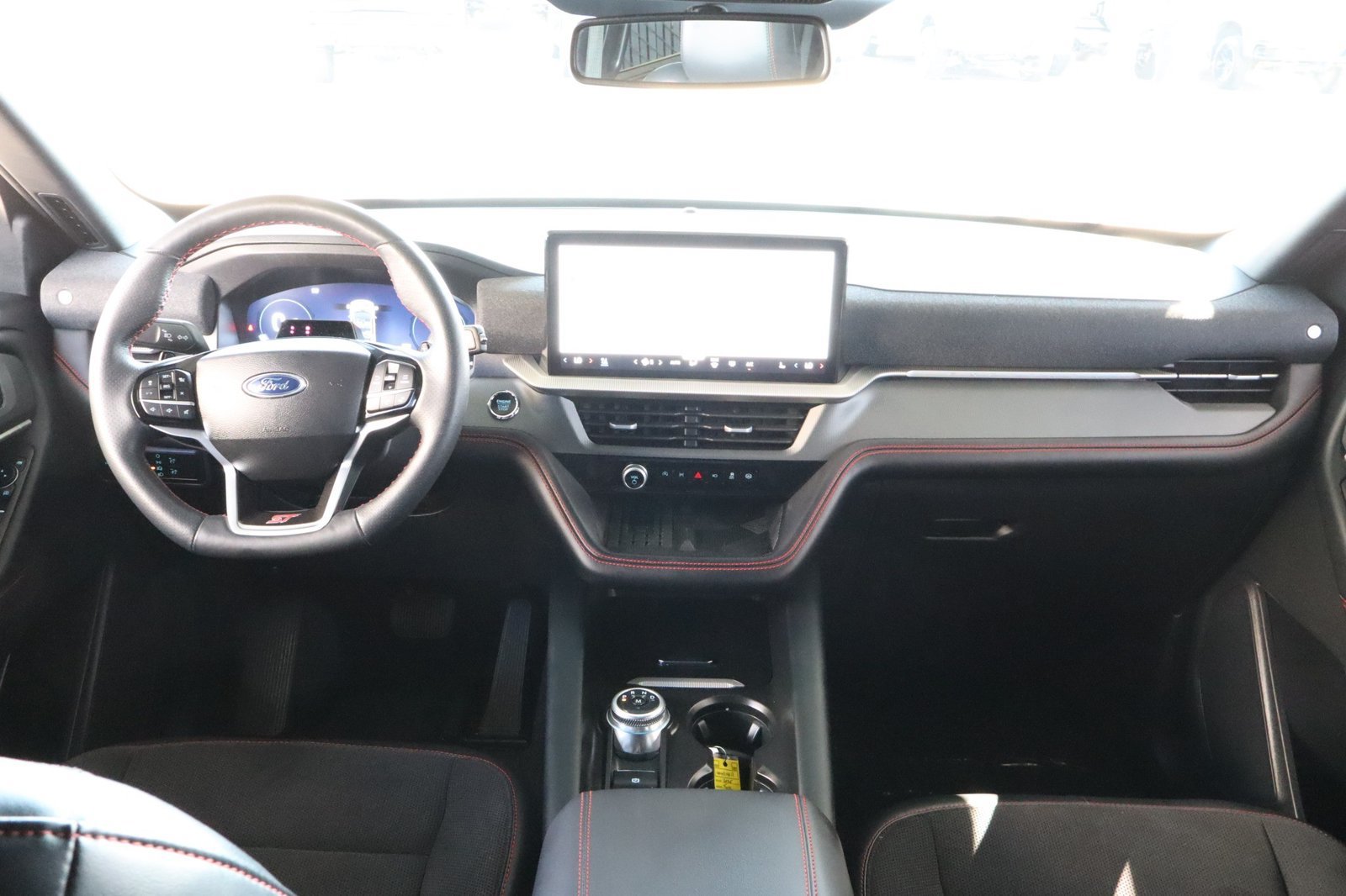 Used 2025 Ford Explorer ST RWD image 27