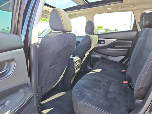 Used 2021 Nissan Murano SV AWD/4WD image 14