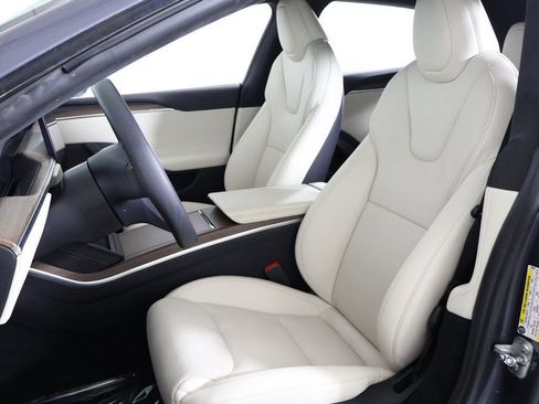 Used 2022 Tesla Model S AWD/4WD image 35