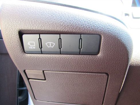 Used 2021 Lexus ES 300h w/ Accessory Package FWD image 19