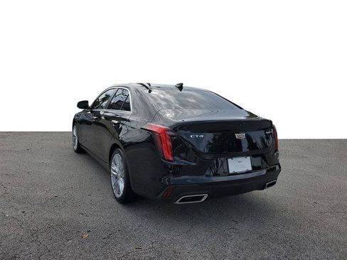 Used 2022 Cadillac CT4 Premium Luxury RWD image 3