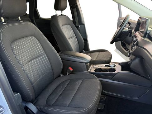 Used 2025 Ford Escape Active w/ Cold Weather Package FWD image 25