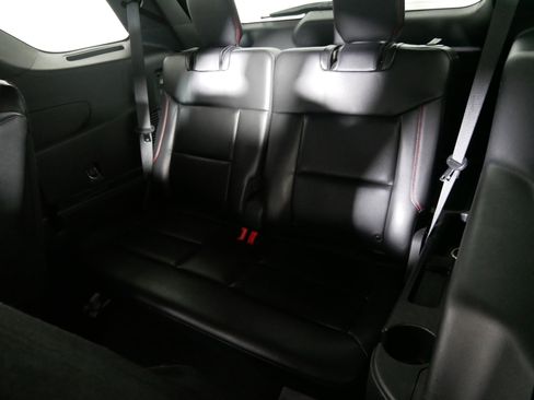 Used 2022 Ford Explorer ST-Line AWD/4WD image 33