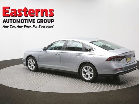 Used 2025 Honda Accord LX image 62