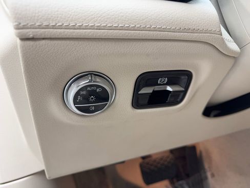 Used 2022 Mercedes-Benz EQS 450+ Sedan image 52