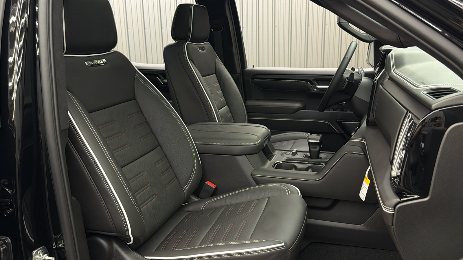 Used 2026 GMC Sierra 1500 AT4X AWD/4WD image 41