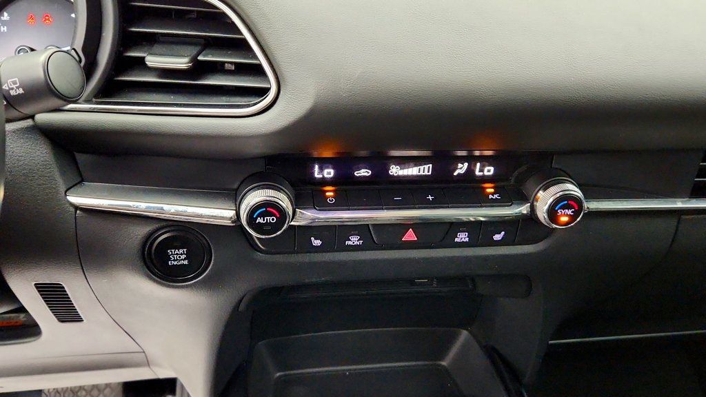 Used 2021 MAZDA CX-30 FWD 2.5 S w/ Preferred Package image 18