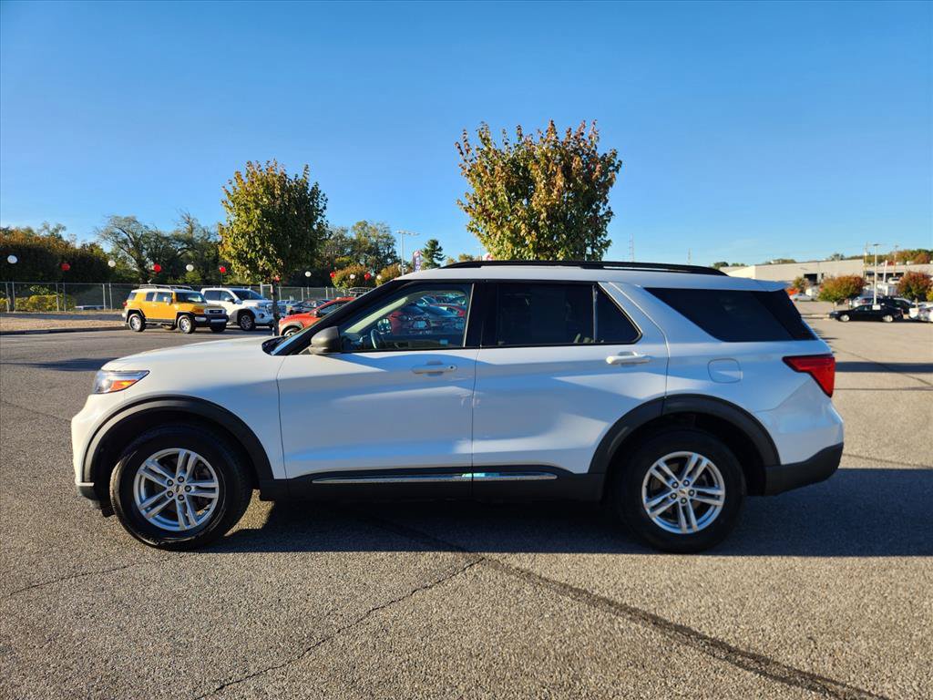 Used 2021 Ford Explorer XLT AWD/4WD image 8