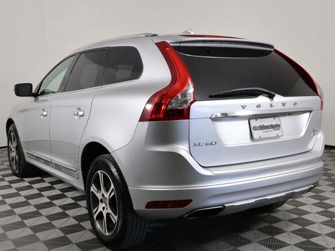 Used 2015 Volvo XC60 T6 Platinum image 4