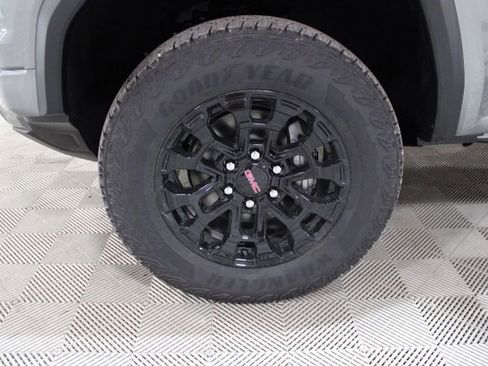 New 2026 GMC Canyon Elevation w/ Convenience Package image 46