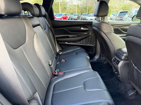 Used 2023 Hyundai Santa Fe SEL w/ Premium Package image 8