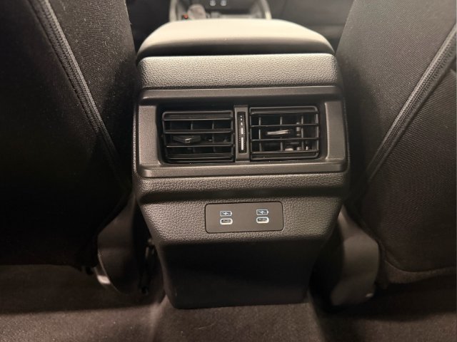 Certified 2025 Honda Accord SE image 18