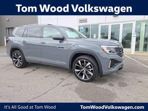 New 2026 Volkswagen Atlas SEL Premium R-Line AWD/4WD image 1