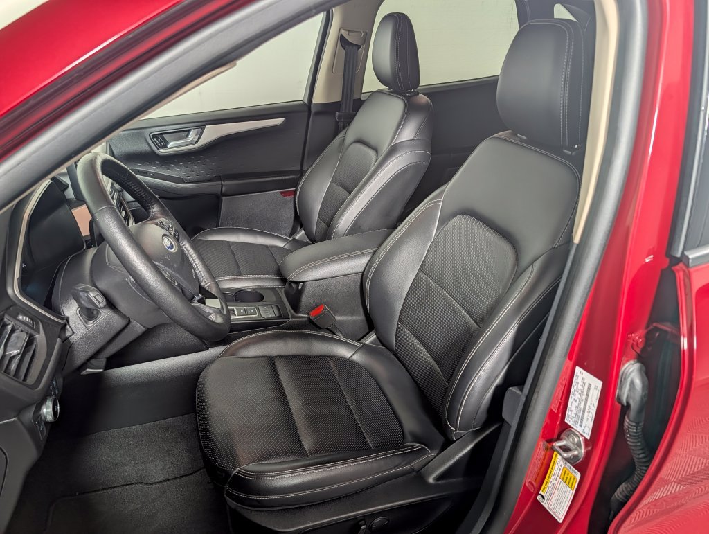 Used 2020 Ford Escape SEL FWD image 23