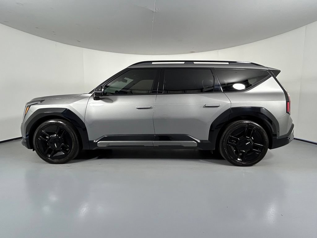 Used 2024 Kia EV9 GT-Line AWD/4WD image 4