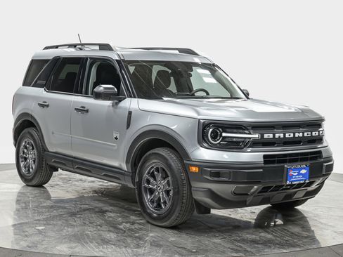 Used 2023 Ford Bronco Sport Big Bend AWD/4WD image 9