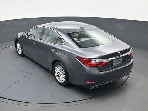 Used 2017 Lexus ES 350 w/ Premium Package FWD image 24
