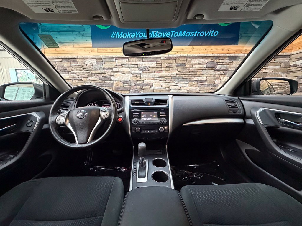 Used 2015 Nissan Altima 2.5 SV w/ Convenience Package FWD image 41