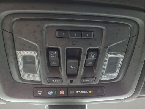 Used 2023 GMC Sierra 2500 AT4 w/ AT4 Preferred Package AWD/4WD image 25