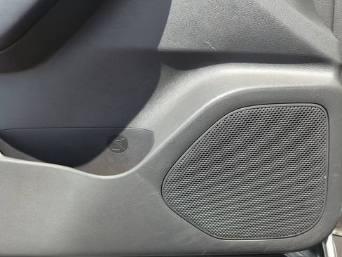 Certified 2026 Nissan Rogue SV FWD image 34