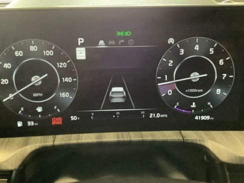 Used 2024 Kia Telluride SX image 10