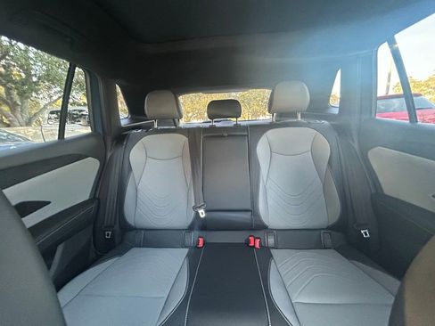 New 2026 Volkswagen Tiguan SE R-Line image 13