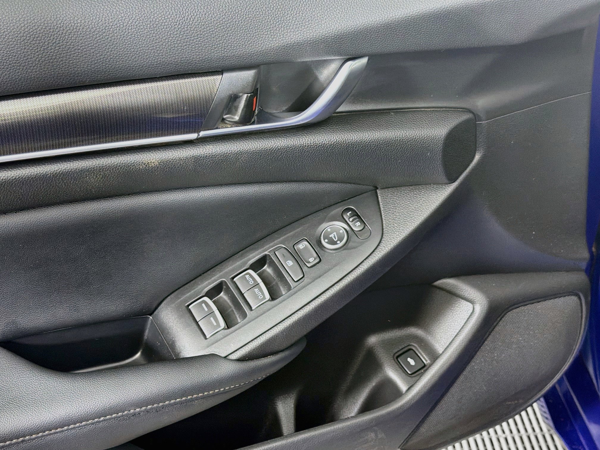 Used 2022 Honda Accord Sport image 15