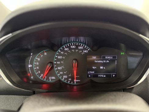 Used 2019 Chevrolet Trax LT w/ Sun & Sound Package image 16