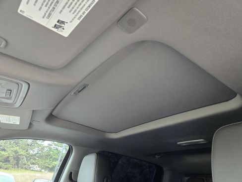 Used 2020 Chevrolet Silverado 1500 LT Trail Boss image 11