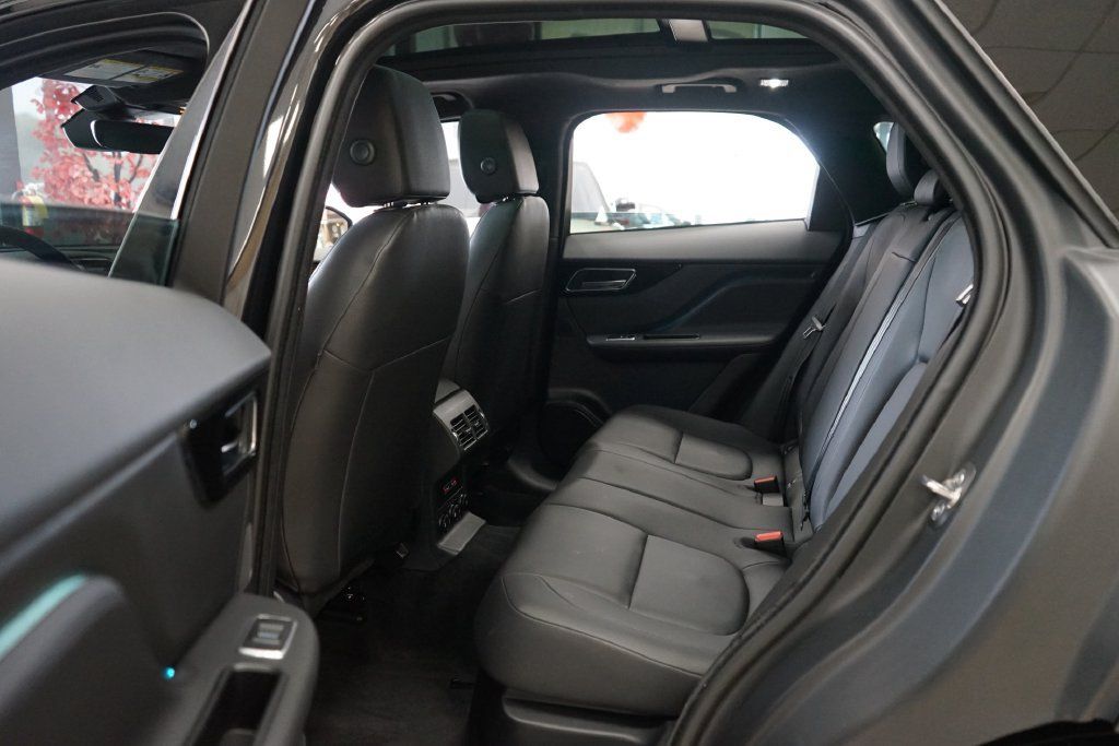 Used 2020 Jaguar F-PACE Premium AWD/4WD image 47
