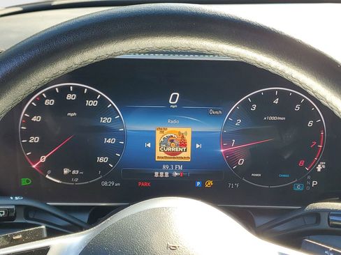 Used 2024 Mercedes-Benz GLC 300 image 26