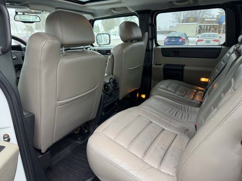 Used 2005 HUMMER H2 SUT w/ Preferred Equipment Group image 13