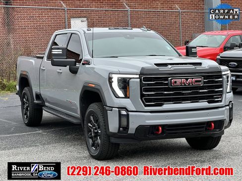 Used 2024 GMC Sierra 2500 AT4 w/ AT4 Preferred Package image 8