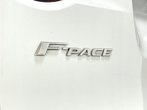 Used 2019 Jaguar F-PACE Prestige AWD/4WD image 41