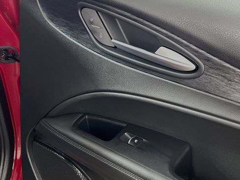 Used 2024 Alfa Romeo Stelvio Sprint image 32