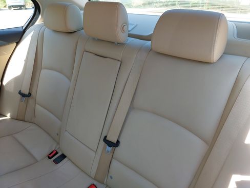 Used 2011 BMW 535i Sedan image 14