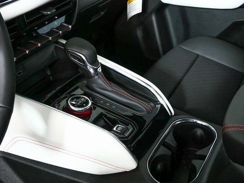 New 2025 GMC Canyon AT4 w/ AT4X Package image 16