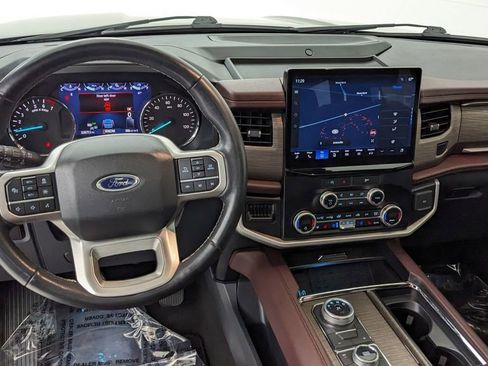 Certified 2024 Ford Expedition Max Limited AWD/4WD image 4