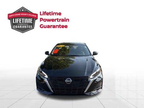Certified 2024 Nissan Altima 2.5 SV w/ SV Premium Package FWD image 10