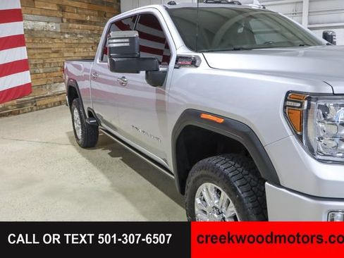 Used 2023 GMC Sierra 2500 Denali w/ Denali Ultimate Package AWD/4WD image 30