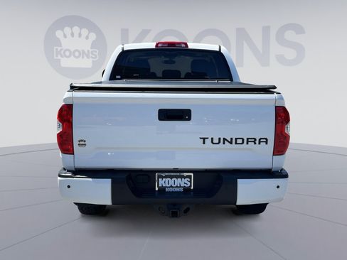 Used 2017 Toyota Tundra Limited w/ Limited Premium Package AWD/4WD image 5