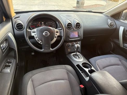 Used 2011 Nissan Rogue SV w/ Premium Pkg image 20