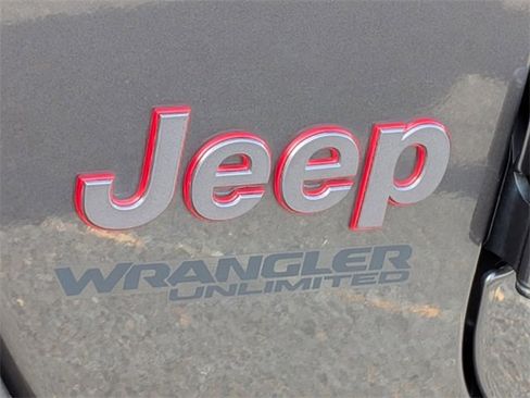 Used 2018 Jeep Wrangler Unlimited Rubicon image 9