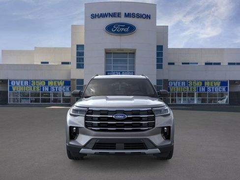 New 2026 Ford Explorer Active w/ Active Comfort Package AWD/4WD image 6