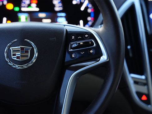 Used 2015 Cadillac SRX Luxury w/ Driver Awareness Package image 11