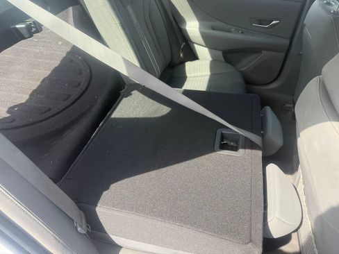Used 2024 Hyundai Elantra SEL w/ Convenience Package FWD image 44
