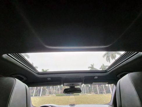 Used 2014 BMW M5 image 8