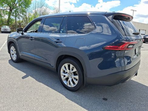 Used 2026 Toyota Grand Highlander AWD image 7