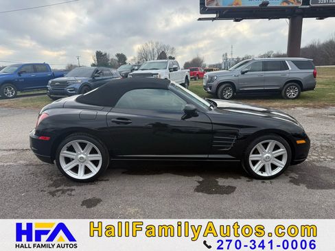 Used 2005 Chrysler Crossfire Convertible image 6