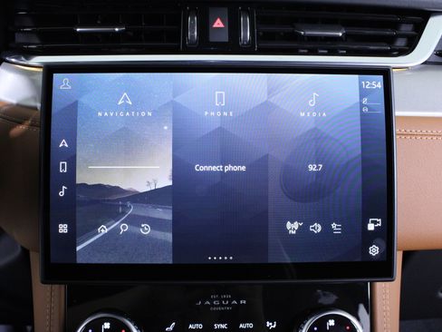 New 2026 Jaguar F-PACE R-Dynamic S image 20